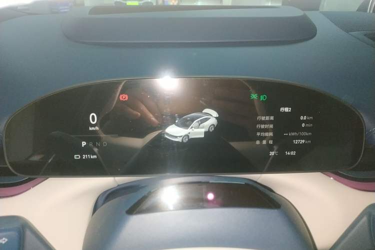 Used Zeekr 007 2025 Long-Range Rear-Wheel-Drive Intelligent Driving Version 100 kWh Instrument Cluster