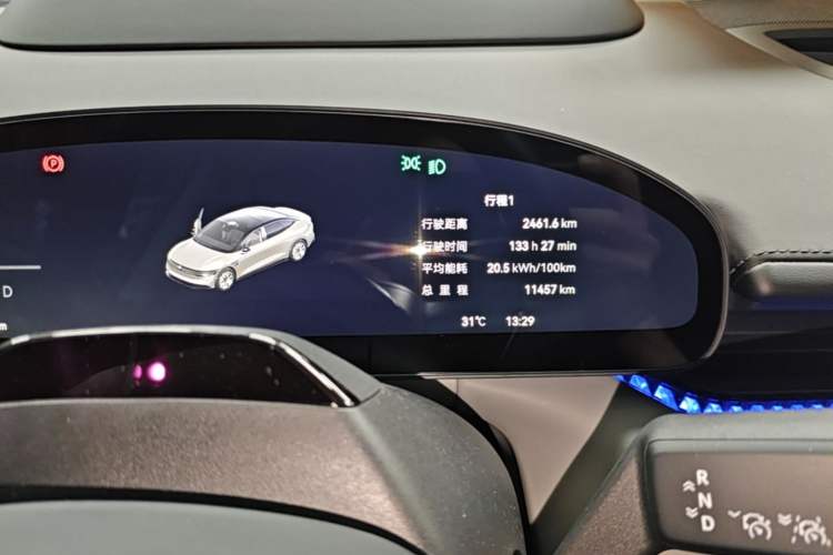 Used Zeekr 007 2025 Long-Range Rear-Wheel-Drive Intelligent Driving Version 100 kWh Instrument Cluster