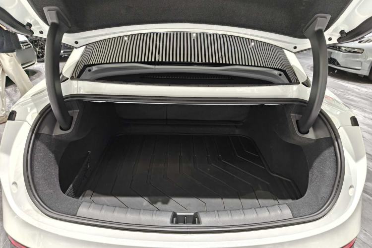 Used Zeekr 007 2025 Rear-Drive Intelligent Driving Version 75 kWh Interior 12