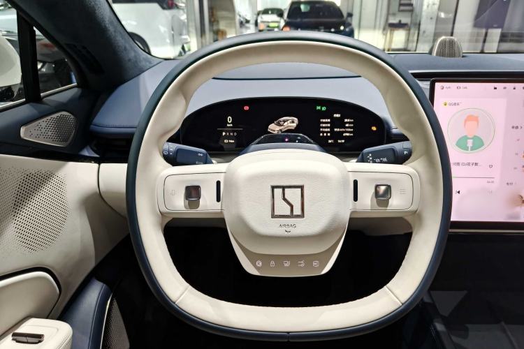 Used Zeekr 007 2025 Rear-Drive Intelligent Driving Version 75 kWh Interior 4