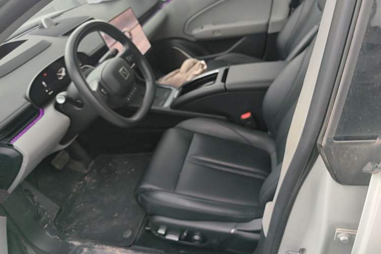 Used Zeekr 007 2025 Long-Range Rear-Wheel-Drive Intelligent Driving Version 100 kWh Left Front Seat