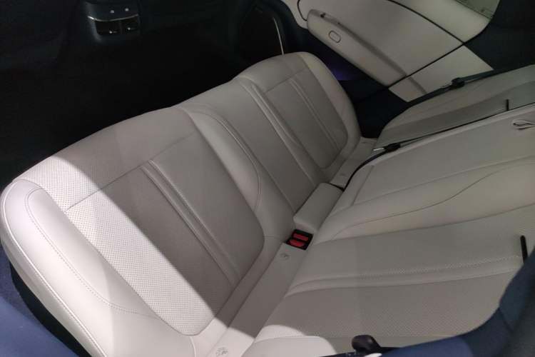 Used Zeekr 007 2025 Rear-Drive Intelligent Driving Version 75 kWh Left Rear Seat