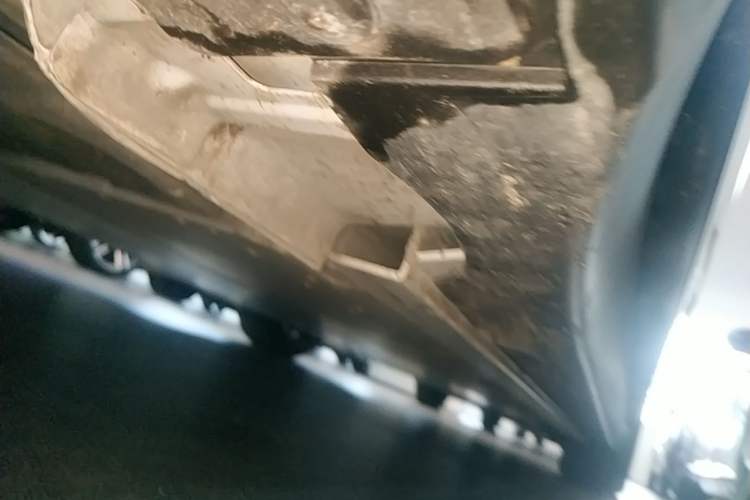 Used Zeekr 007 2025 Rear-Drive Intelligent Driving Version 75 kWh Left Side Sill