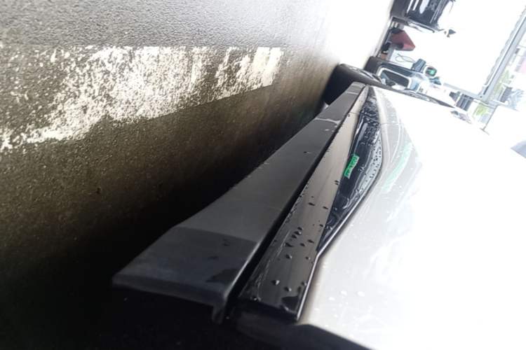 Used Zeekr 007 2025 Long-Range Rear-Wheel-Drive Intelligent Driving Version 100 kWh Left Side Sill