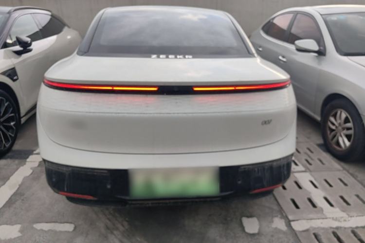 Used Zeekr 007 2025 Long-Range Rear-Wheel-Drive Intelligent Driving Version 100 kWh Rear