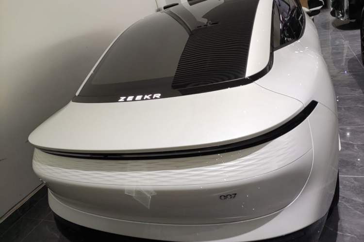 Used Zeekr 007 2025 Rear-Drive Intelligent Driving Version 75 kWh Rear