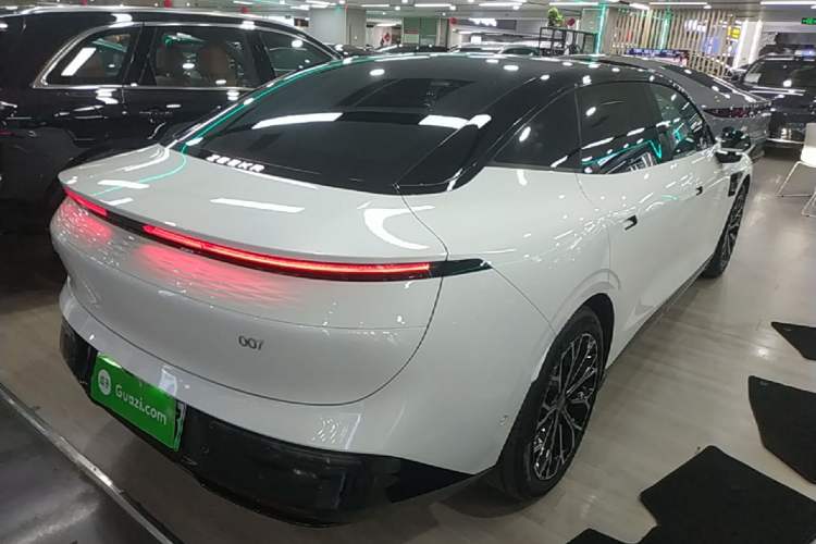 Used Zeekr 007 2025 Long-Range Rear-Wheel-Drive Intelligent Driving Version 100 kWh Rear Right 45 Deg