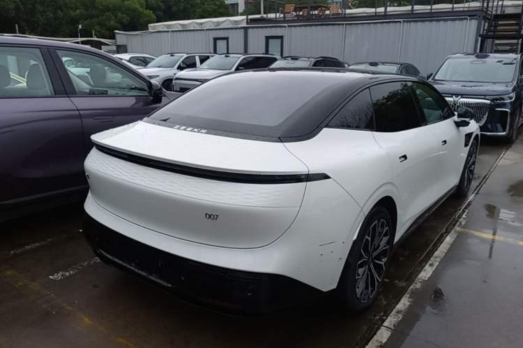 Used Zeekr 007 2025 Long-Range Rear-Wheel-Drive Intelligent Driving Version 100 kWh Rear Right 45 Deg