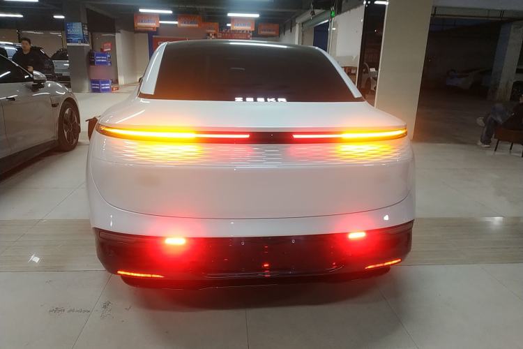 Used Zeekr 007 2025 Long-Range Rear-Wheel-Drive Intelligent Driving Version 100 kWh Rear