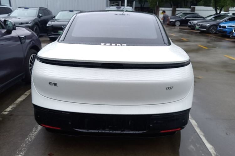 Used Zeekr 007 2025 Long-Range Rear-Wheel-Drive Intelligent Driving Version 100 kWh Rear