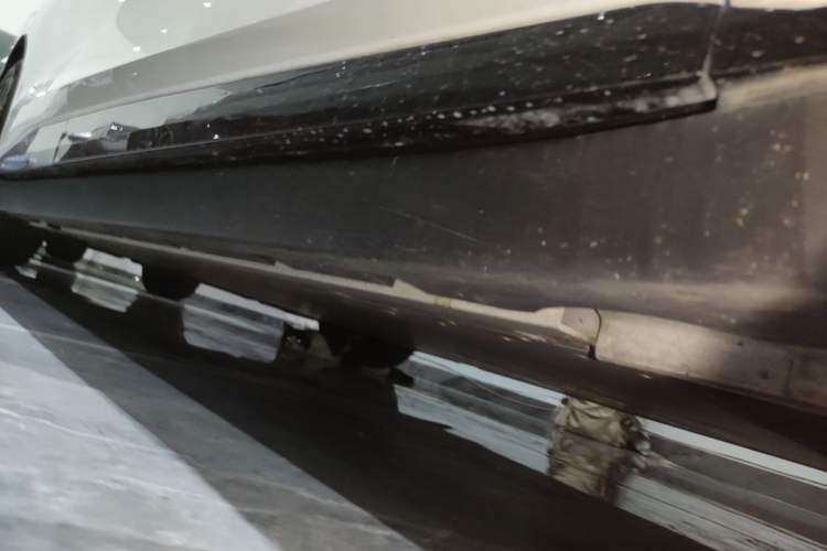 Used Zeekr 007 2025 Rear-Drive Intelligent Driving Version 75 kWh Right Side Sill
