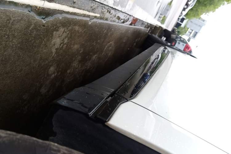 Used Zeekr 007 2025 Long-Range Rear-Wheel-Drive Intelligent Driving Version 100 kWh Right Side Sill