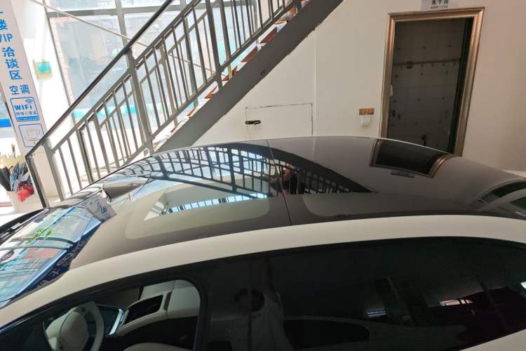 Used Zeekr 007 2025 Long-Range Rear-Wheel-Drive Intelligent Driving Version 100 kWh Roof