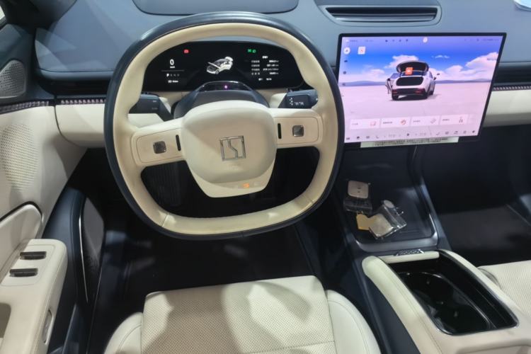 Used Zeekr 007 2025 Long-Range Rear-Wheel-Drive Intelligent Driving Version 100 kWh Steering Wheel