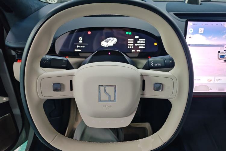 Used Zeekr 007 2025 Rear-Drive Intelligent Driving Version 75 kWh Steering Wheel