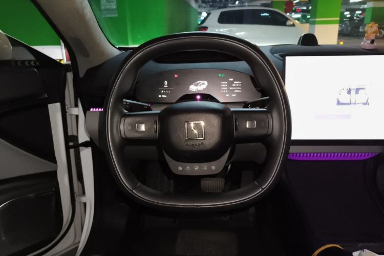 Used Zeekr 007 2025 Four-Wheel Drive Intelligent Driving Version 75 kWh Steering Wheel