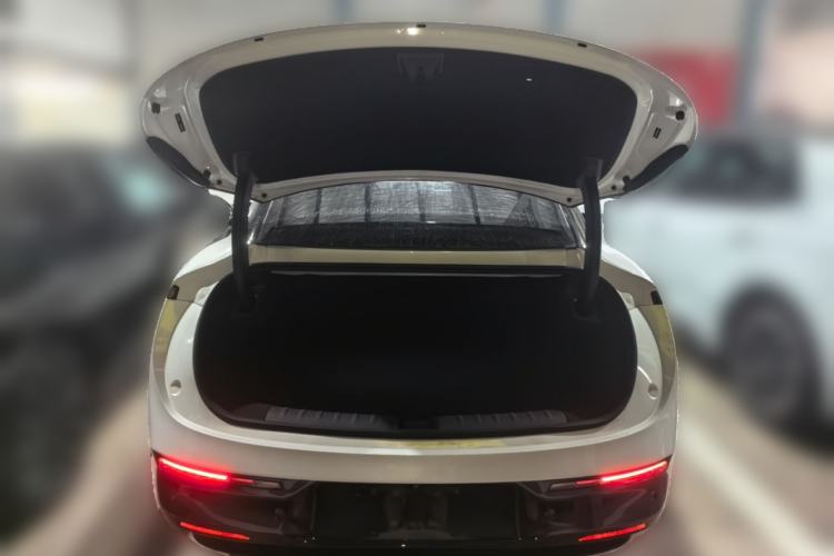 Used Zeekr 007 2025 Long-Range Rear-Wheel-Drive Intelligent Driving Version 100 kWh Trunk