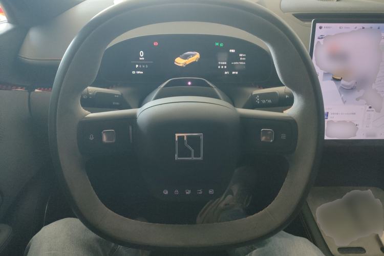 Used Zeekr 007 2025 Four-Wheel-Drive Performance Version 100 kWh Steering Wheel