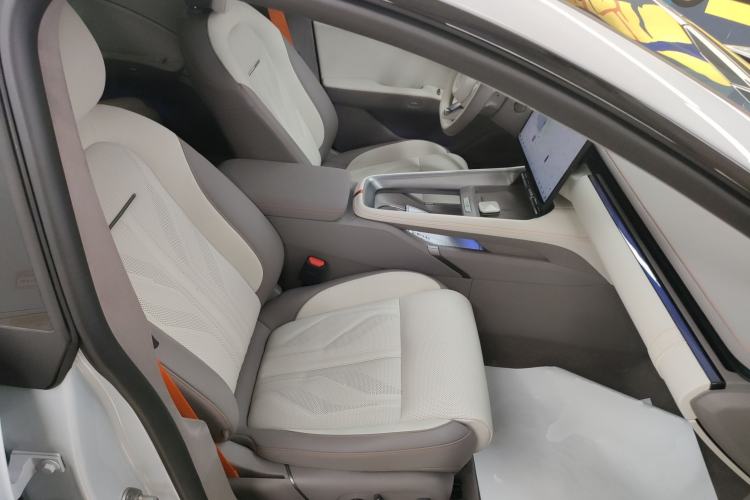 Used Zeekr 007GT 2025 Rear-Drive Intelligent Driving Version 75 kWh Right Front Seat