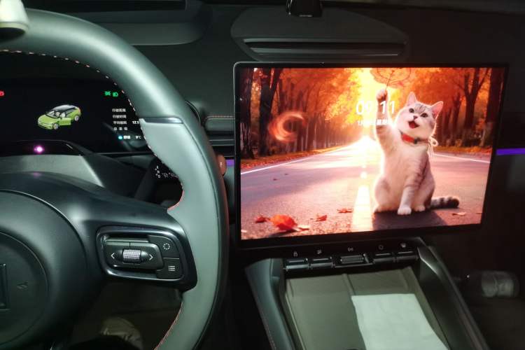 Used Zeekr 007GT 2025 Long-Range Rear-Wheel Drive Intelligent Driving Version 100 kWh Audio And AC Panel