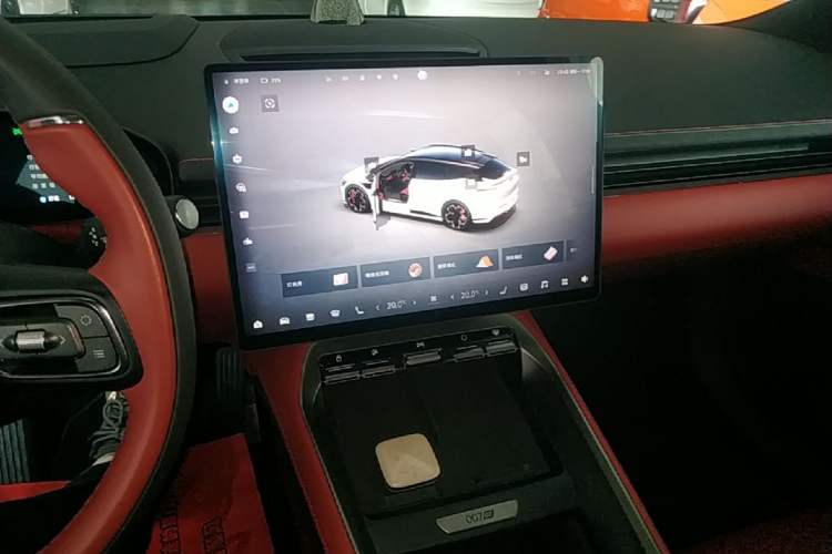 Used Zeekr 007GT 2025 Long-Range Rear-Wheel Drive Intelligent Driving Version 100 kWh Audio And AC Panel