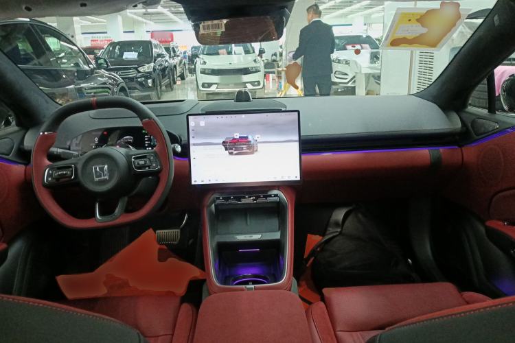 Used Zeekr 007GT 2025 Long-Range Rear-Wheel Drive Intelligent Driving Version 100 kWh Center Console