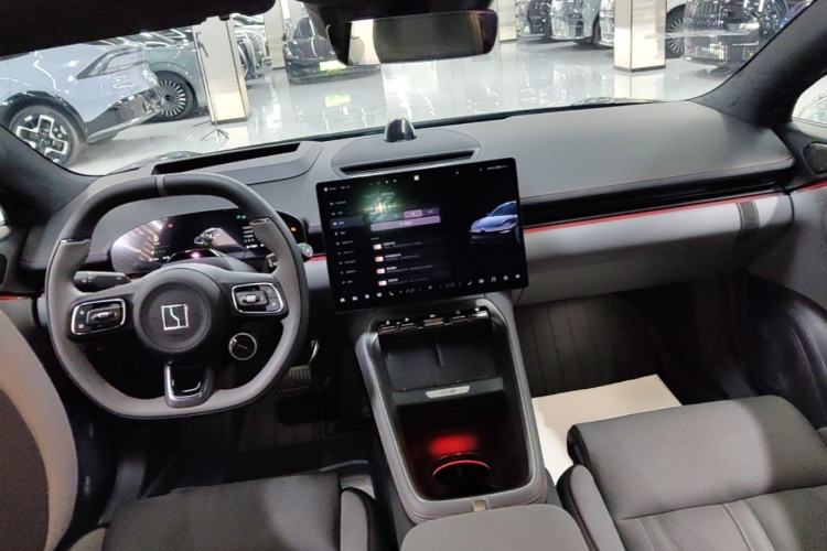 Used Zeekr 007GT 2025 Four-Wheel Drive Intelligent Driving Version 75 kWh Center Console