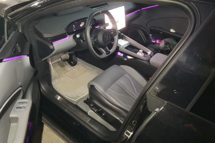 Used Zeekr 007GT 2025 Long-Range Rear-Wheel Drive Intelligent Driving Version 100 kWh Driver Seat