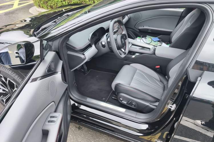Used Zeekr 007GT 2025 Rear-Drive Intelligent Driving Version 75 kWh Driver Seat