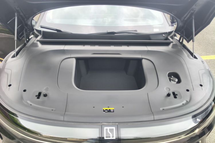 Used Zeekr 007GT 2025 Rear-Drive Intelligent Driving Version 75 kWh Engine Bay
