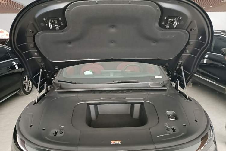 Used Zeekr 007GT 2025 Rear-Drive Intelligent Driving Version 75 kWh Engine Bay