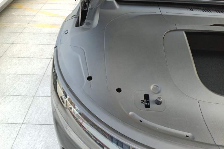 Used Zeekr 007GT 2025 Rear-Drive Intelligent Driving Version 75 kWh Engine Bay Right