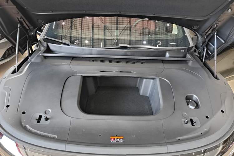 Used Zeekr 007GT 2025 Rear-Drive Intelligent Driving Version 75 kWh Engine Bay
