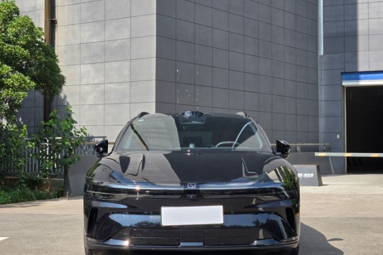 Used Zeekr 007GT 2025 Long-Range Rear-Wheel Drive Intelligent Driving Version 100 kWh Exterior 1