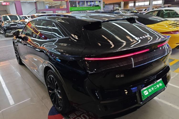 Used Zeekr 007GT 2025 Long-Range Rear-Wheel Drive Intelligent Driving Version 100 kWh Exterior 2