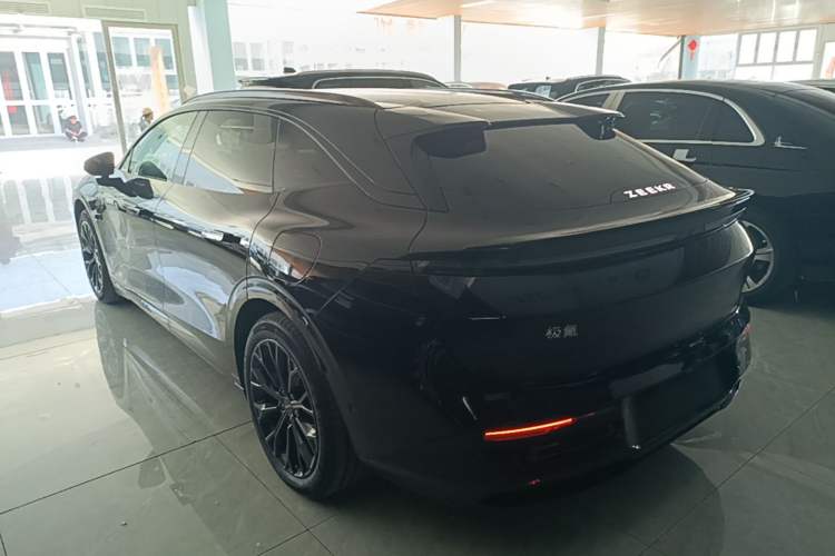 Used Zeekr 007GT 2025 Rear-Drive Intelligent Driving Version 75 kWh Exterior 2