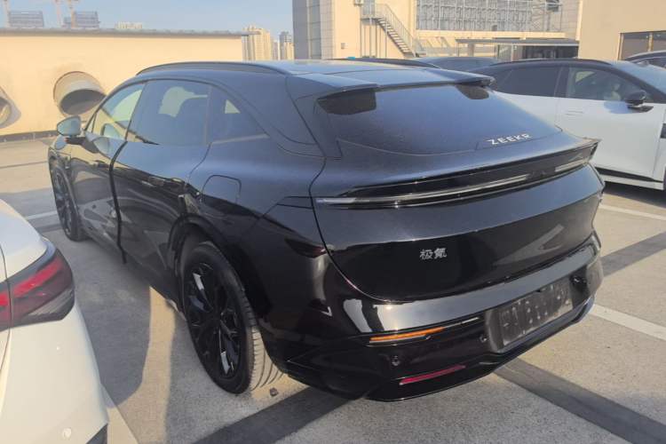 Used Zeekr 007GT 2025 Long-Range Rear-Wheel Drive Intelligent Driving Version 100 kWh Exterior 2