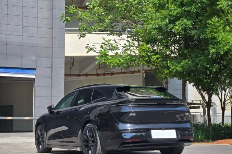 Used Zeekr 007GT 2025 Long-Range Rear-Wheel Drive Intelligent Driving Version 100 kWh Exterior 4