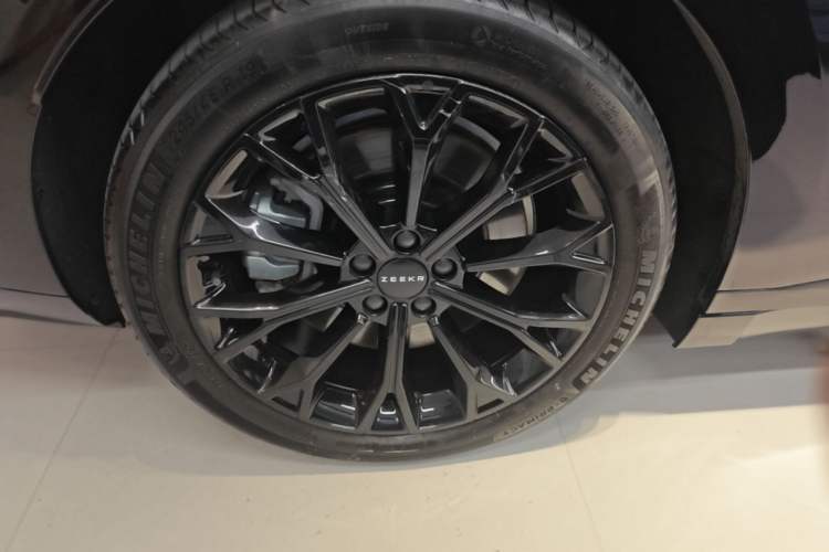 Used Zeekr 007GT 2025 Long-Range Rear-Wheel Drive Intelligent Driving Version 100 kWh Exterior 5