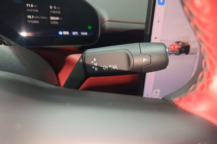 Used Zeekr 007GT 2025 Rear-Drive Intelligent Driving Version 75 kWh Gear Lever