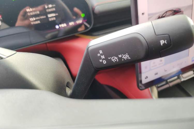 Used Zeekr 007GT 2025 Rear-Drive Intelligent Driving Version 75 kWh Gear Lever