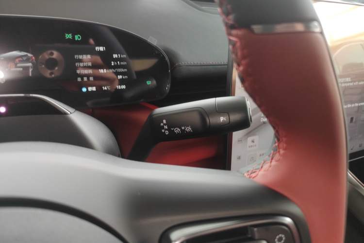Used Zeekr 007GT 2025 Long-Range Rear-Wheel Drive Intelligent Driving Version 100 kWh Gear Lever
