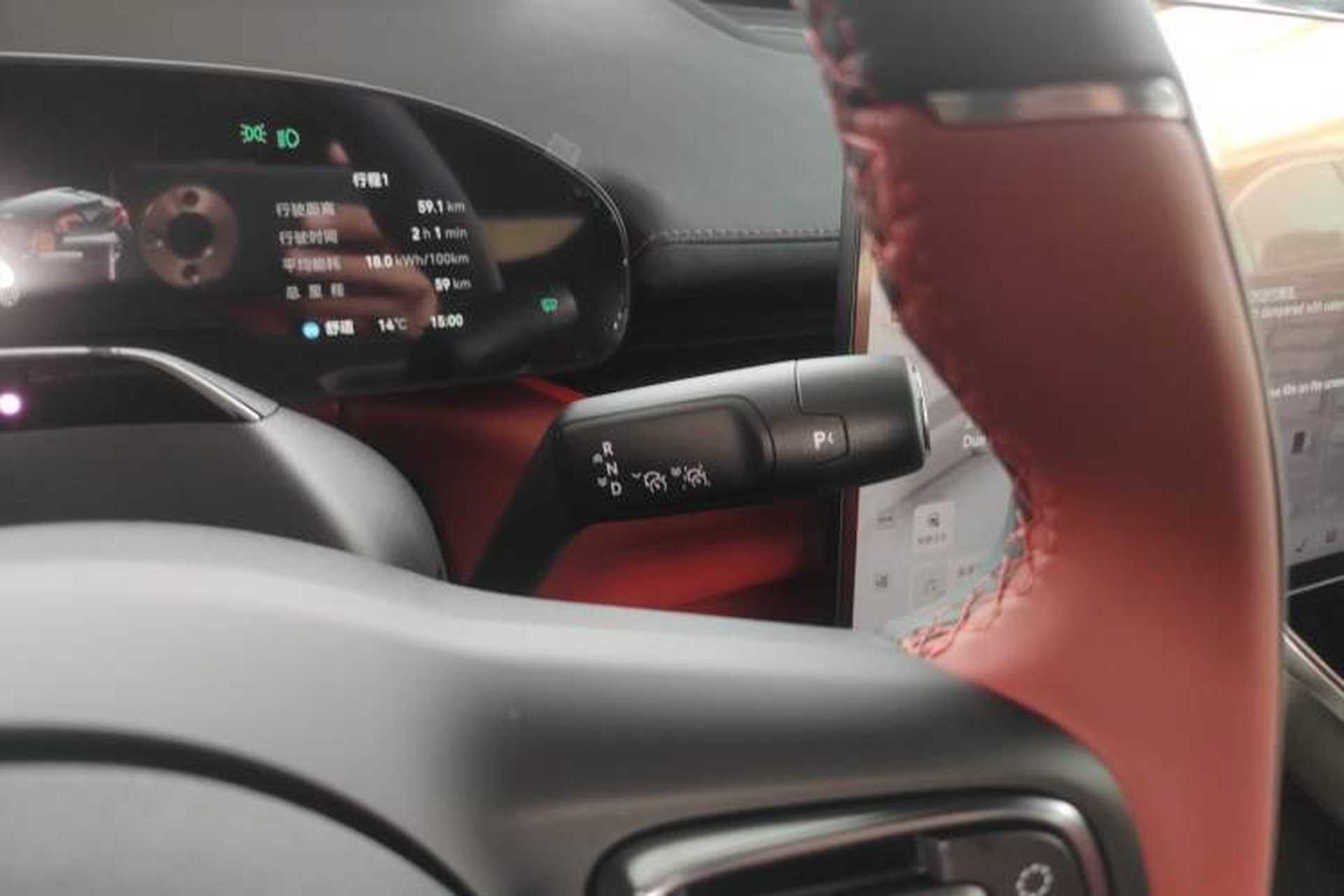 Used Zeekr 007GT 2025 Long-Range Rear-Wheel Drive Intelligent Driving Version 100 kWh Gear Lever