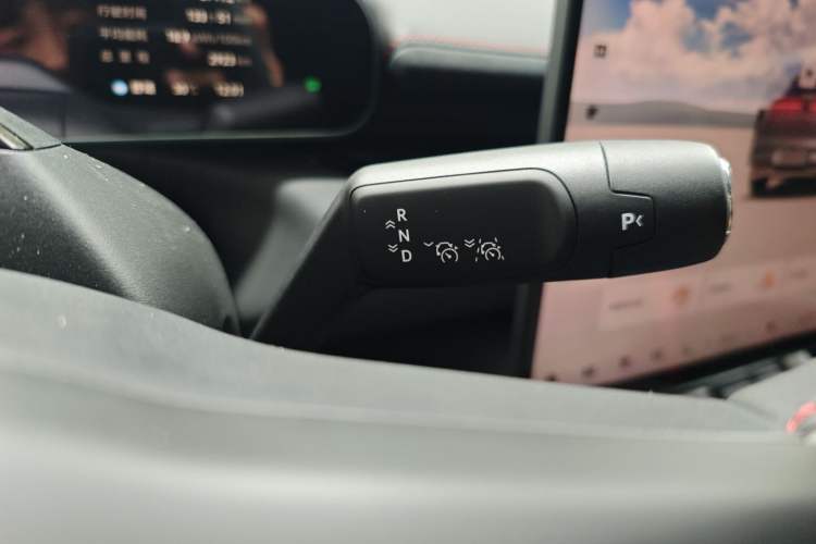 Used Zeekr 007GT 2025 Rear-Drive Intelligent Driving Version 75 kWh Gear Lever