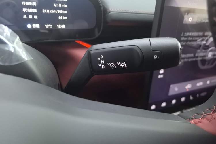 Used Zeekr 007GT 2025 Long-Range Rear-Wheel Drive Intelligent Driving Version 100 kWh Gear Lever