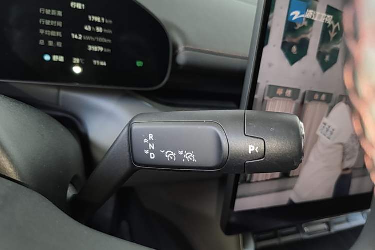 Used Zeekr 007GT 2025 Long-Range Rear-Wheel Drive Intelligent Driving Version 100 kWh Gear Lever