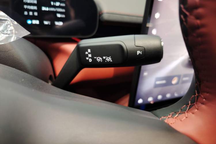 Used Zeekr 007GT 2025 Rear-Drive Intelligent Driving Version 75 kWh Gear Lever