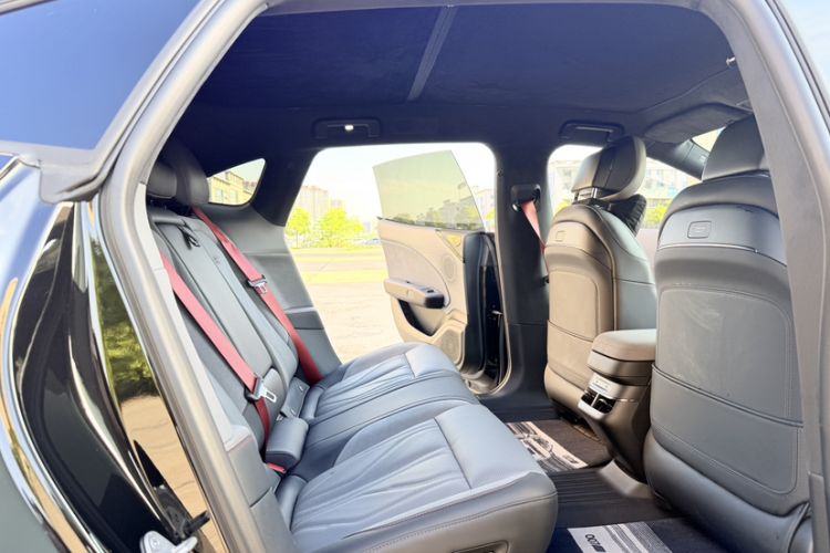 Used Zeekr 007GT 2025 Rear-Drive Intelligent Driving Version 75 kWh Headliner