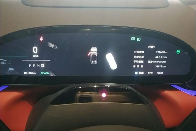 Used Zeekr 007GT 2025 Long-Range Rear-Wheel Drive Intelligent Driving Version 100 kWh Instrument Cluster