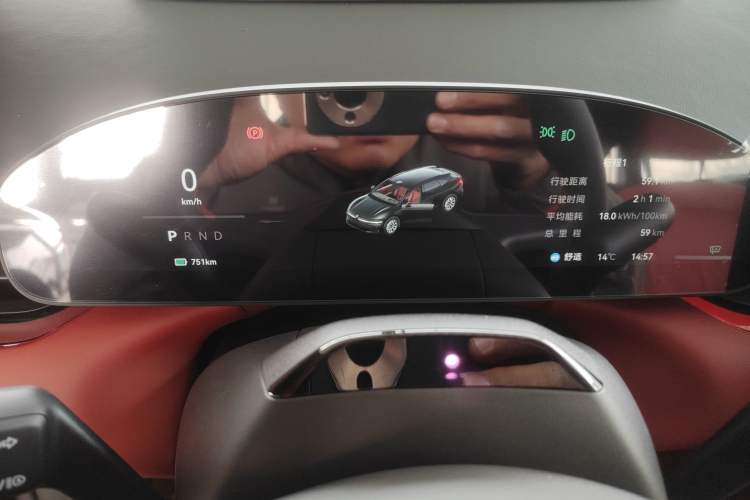 Used Zeekr 007GT 2025 Long-Range Rear-Wheel Drive Intelligent Driving Version 100 kWh Instrument Cluster